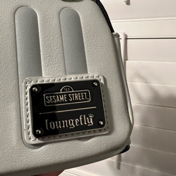 LOUNGEFLY OSCAR THE GROUCH BACKPACK WALLET SET NEW main image 4